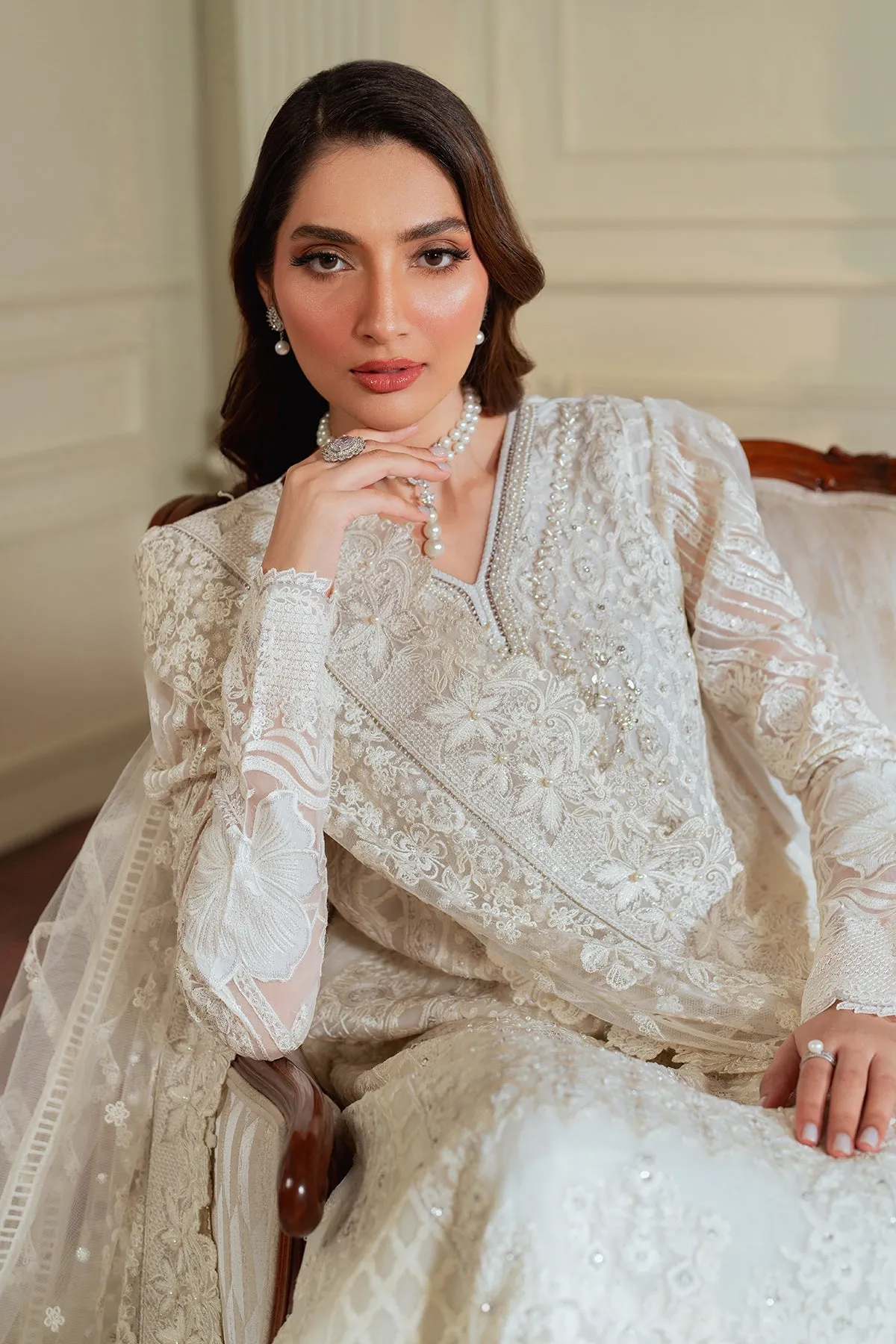 Chantelle'24 - Embroidered Chiffon Ch13-02