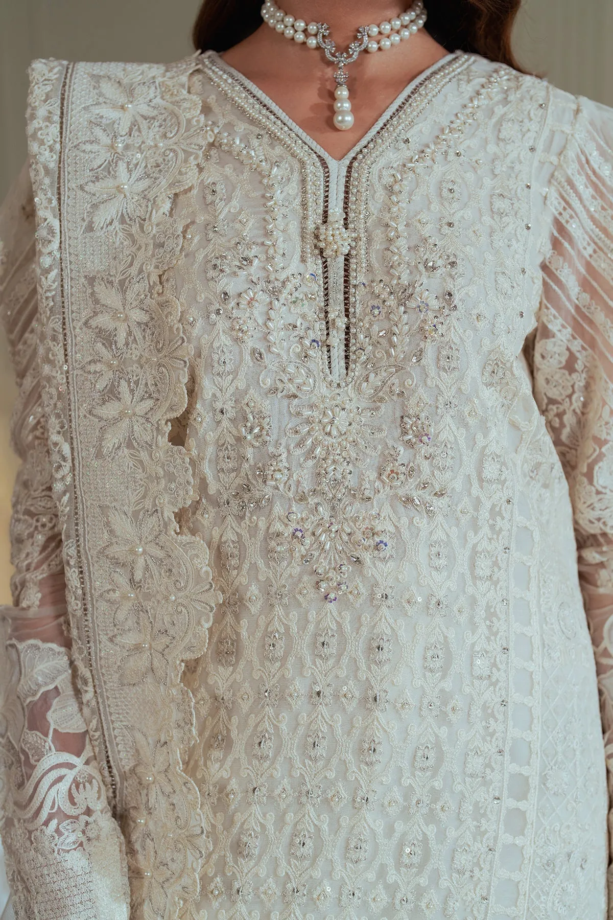 Chantelle'24 - Embroidered Chiffon Ch13-02