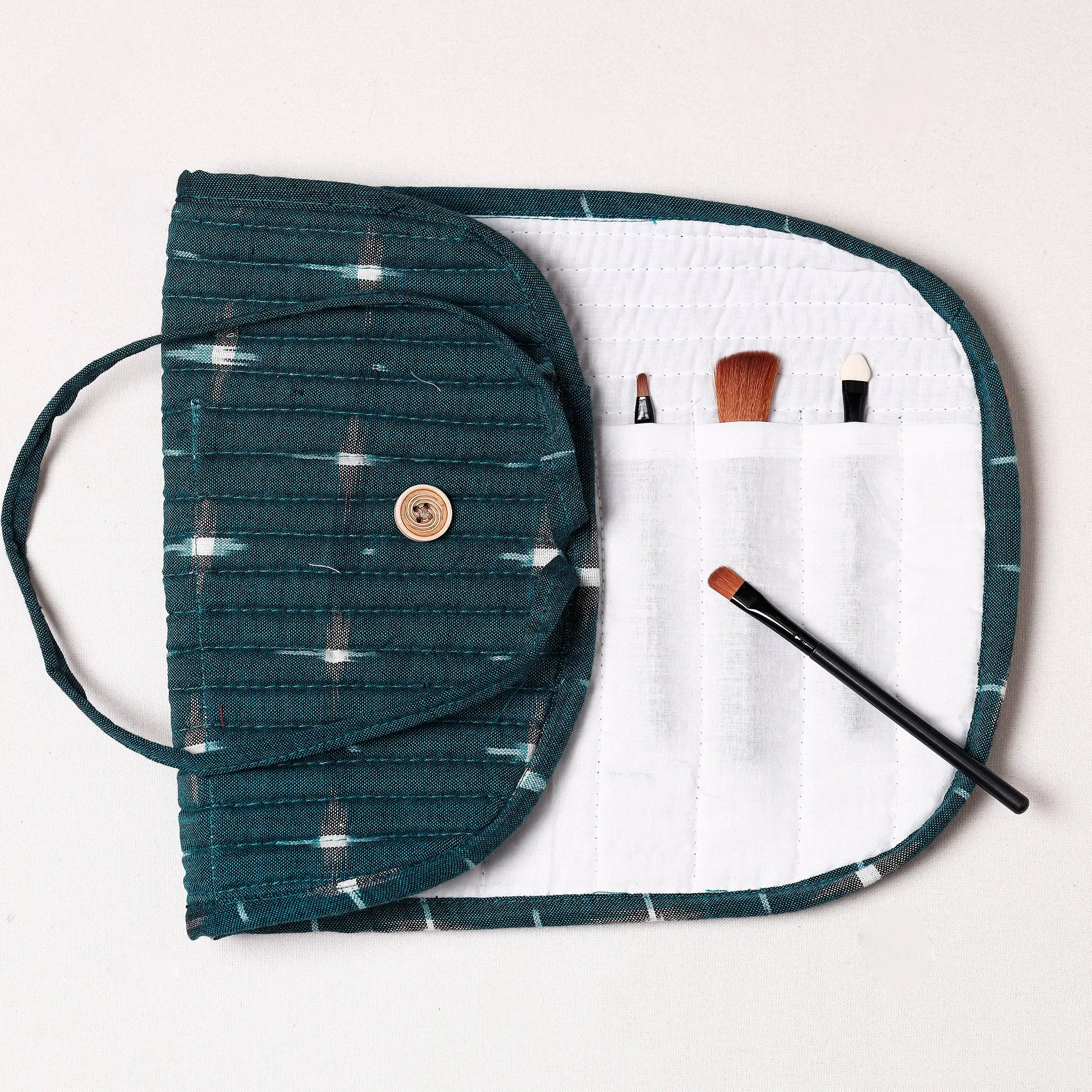 Green - Ikat Fabric Multipurpose Segmented Make-up Brush Wrap Pouch/Case