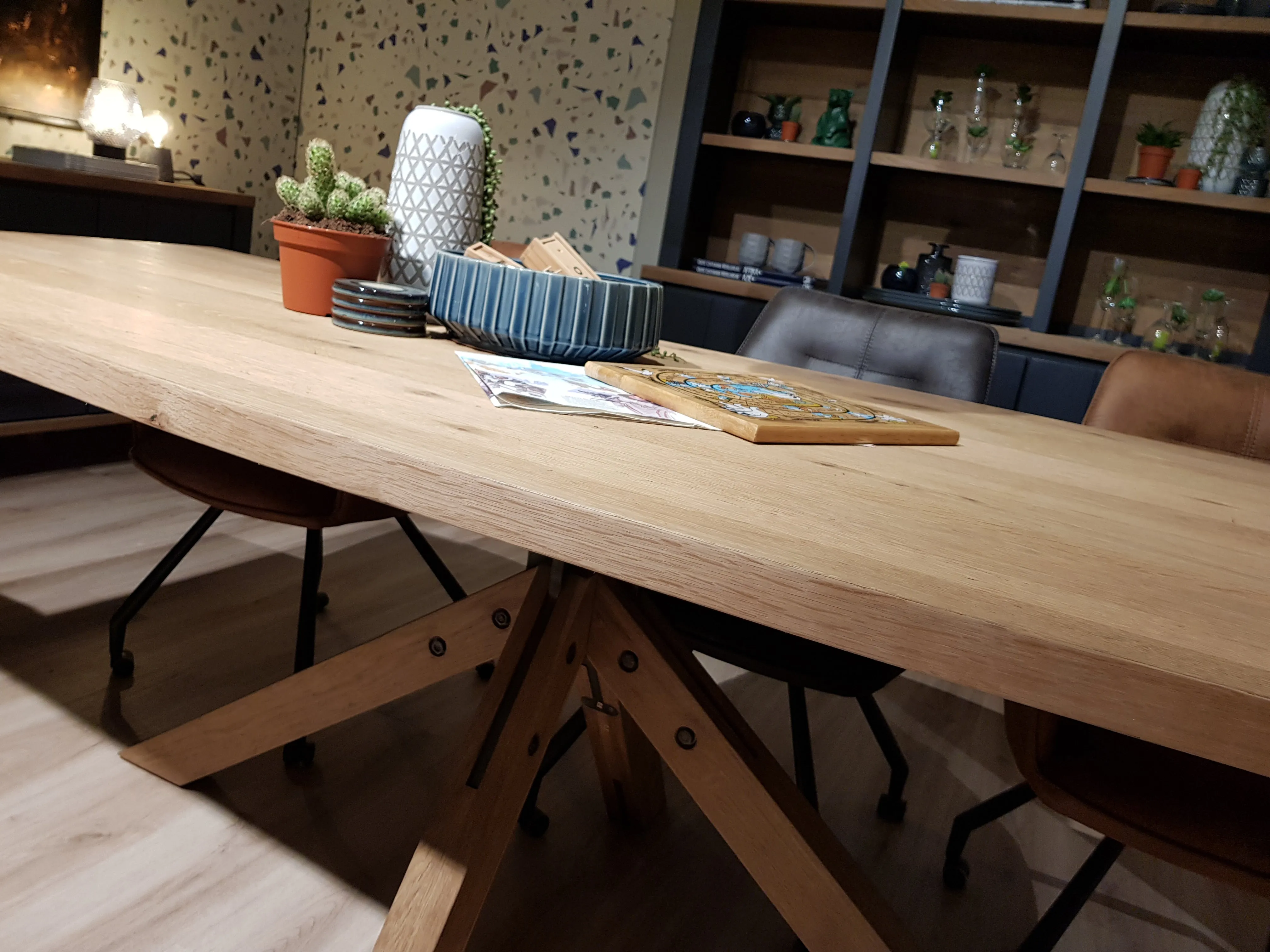 Habufa Jardin Starburst Oak Round Dining Table