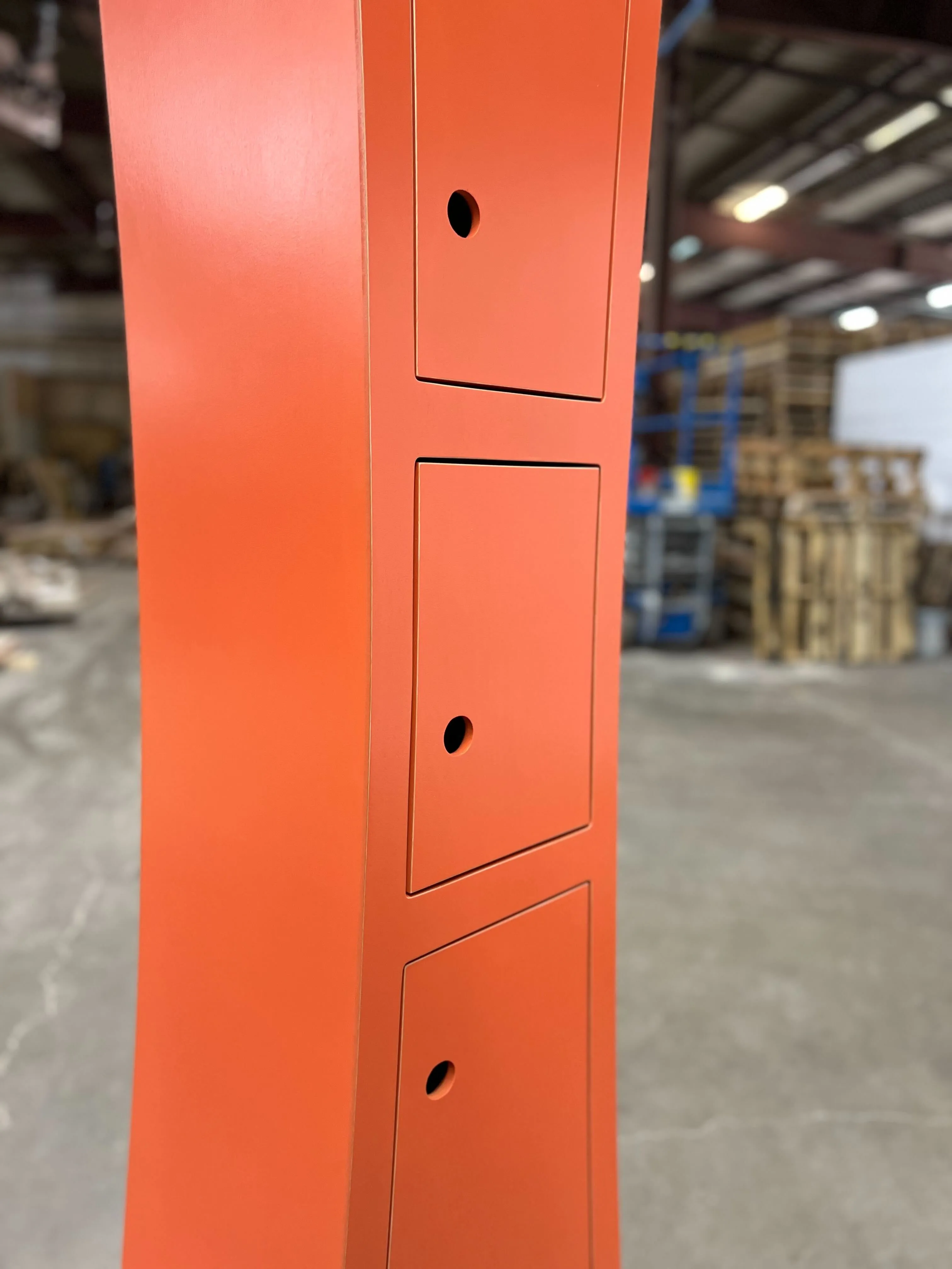 L'Étoile - The Star Cabinet