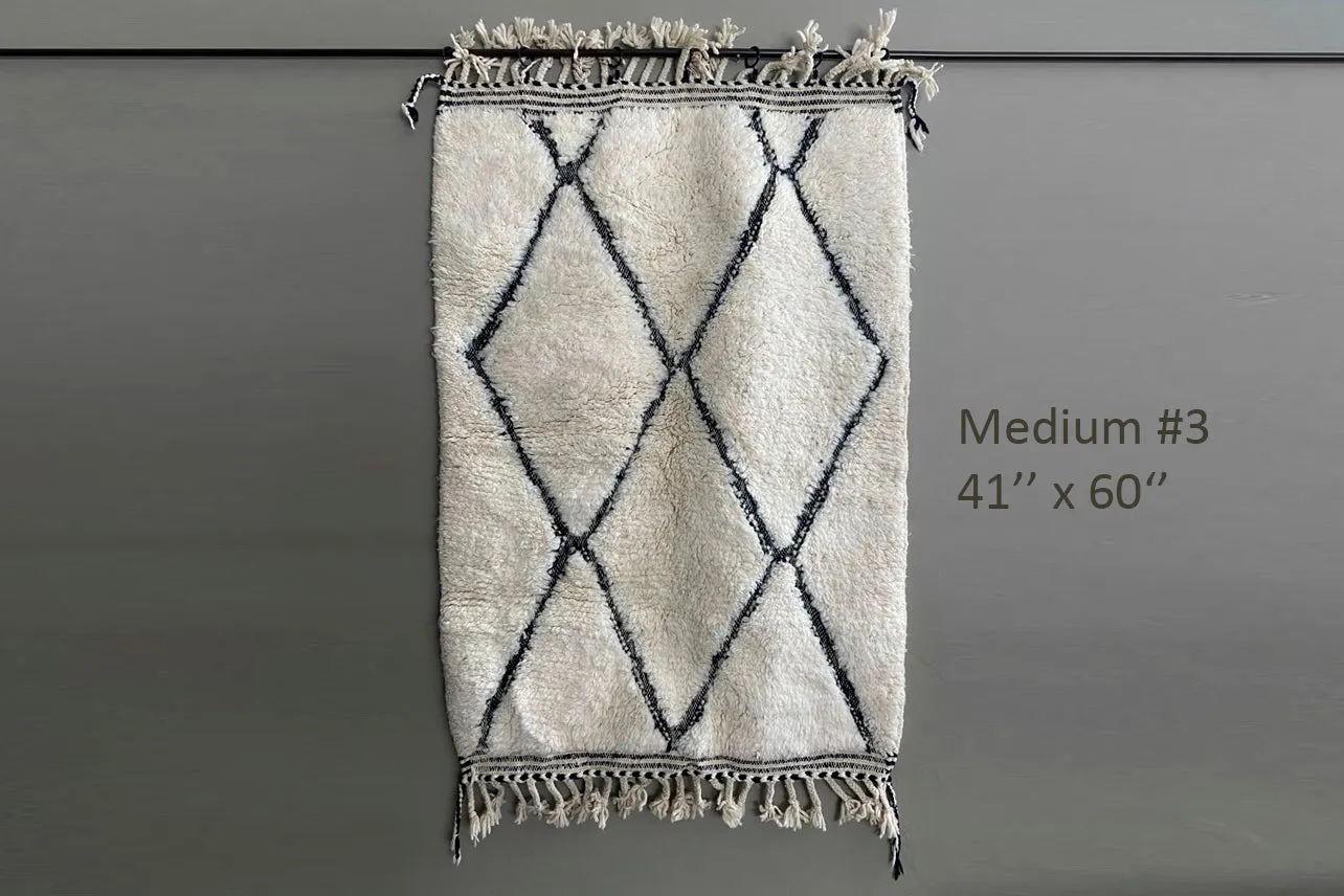 Moroccan Beni Ourain Berber Rug - Handmade - Medium Size