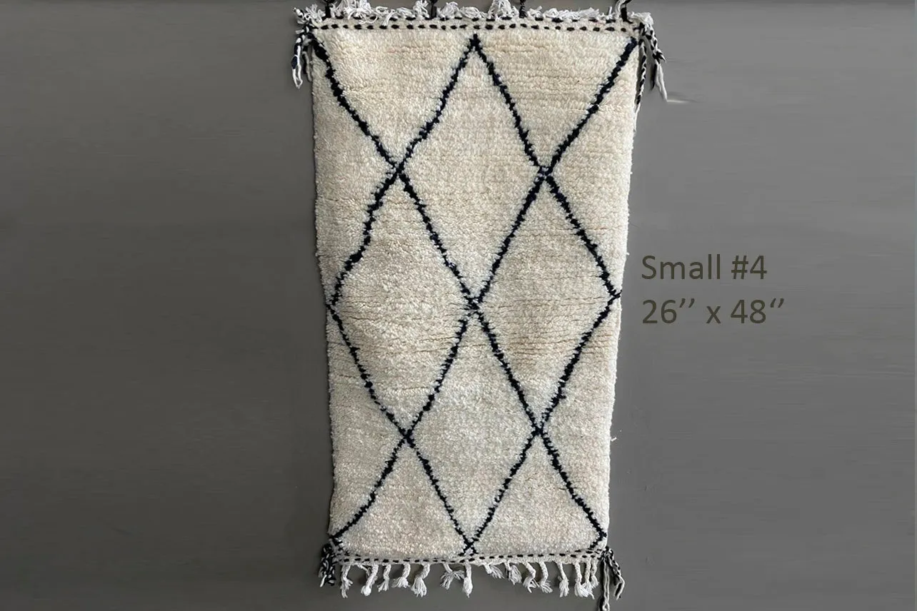 Moroccan Beni Ourain Berber Rug - Handmade - Small Size