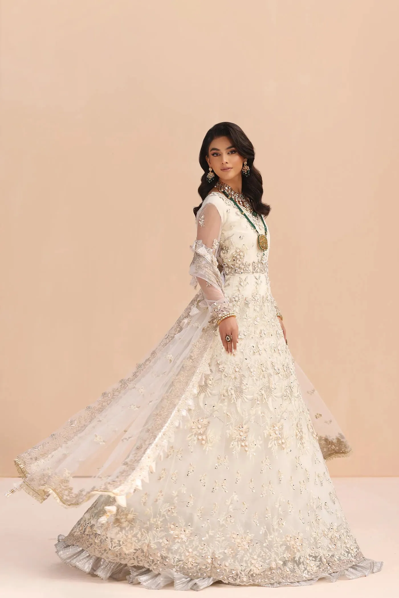 Musferah Saad | Wedding Secret Treasure  | IVORY ELEGANCE