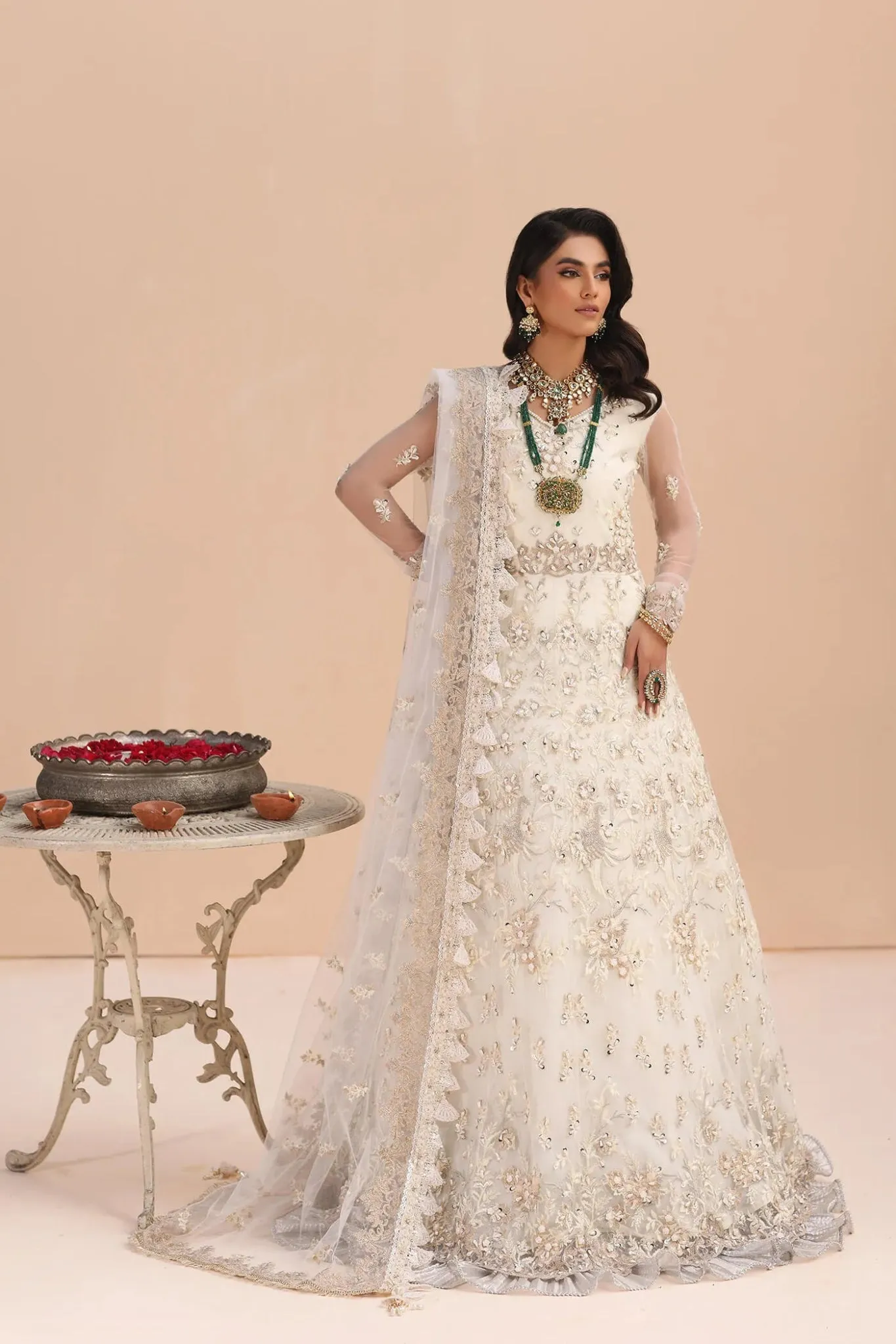 Musferah Saad | Wedding Secret Treasure  | IVORY ELEGANCE