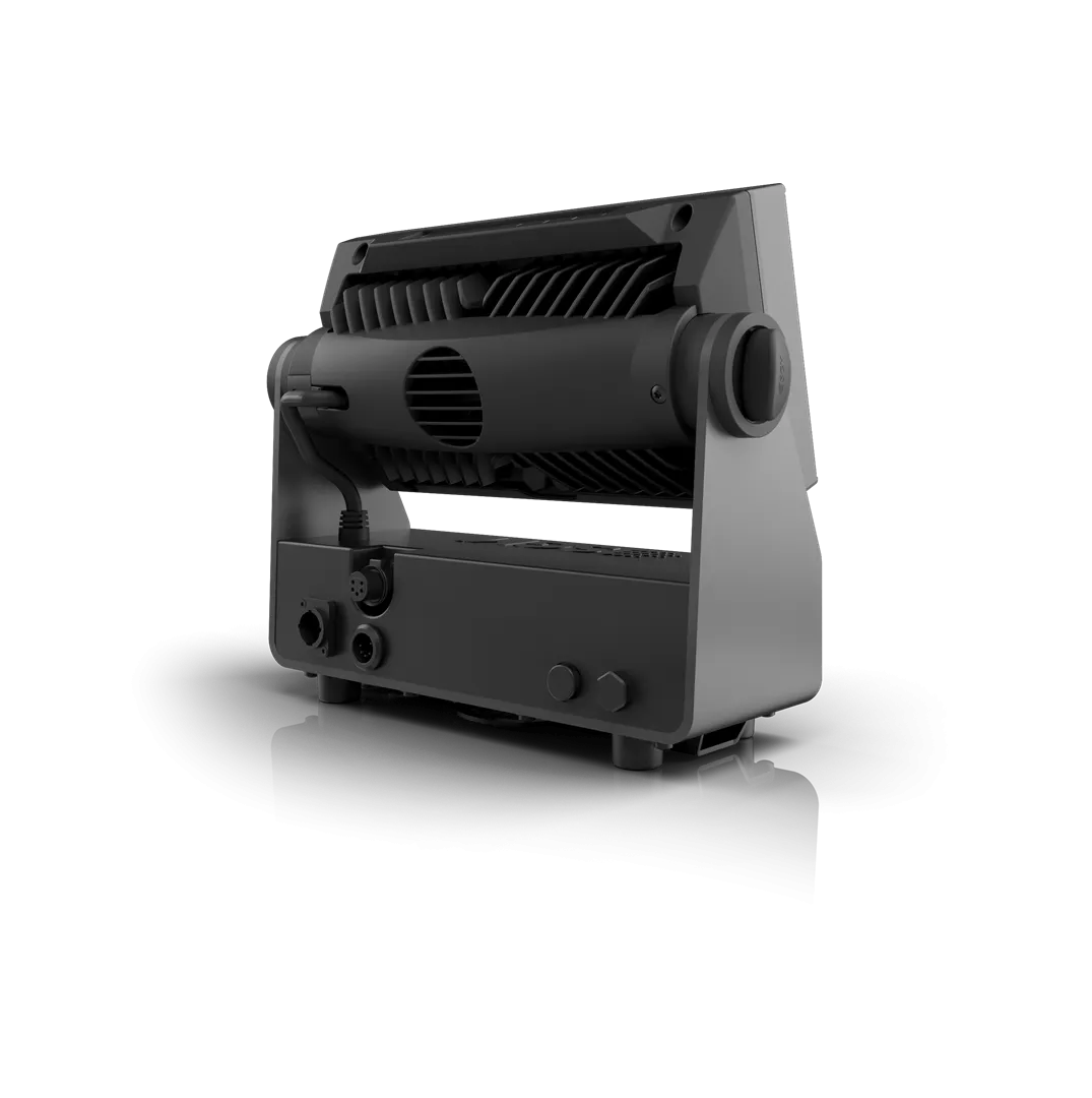 SGM P-1  BATTERY DRIVEN LED WASH LIGHT