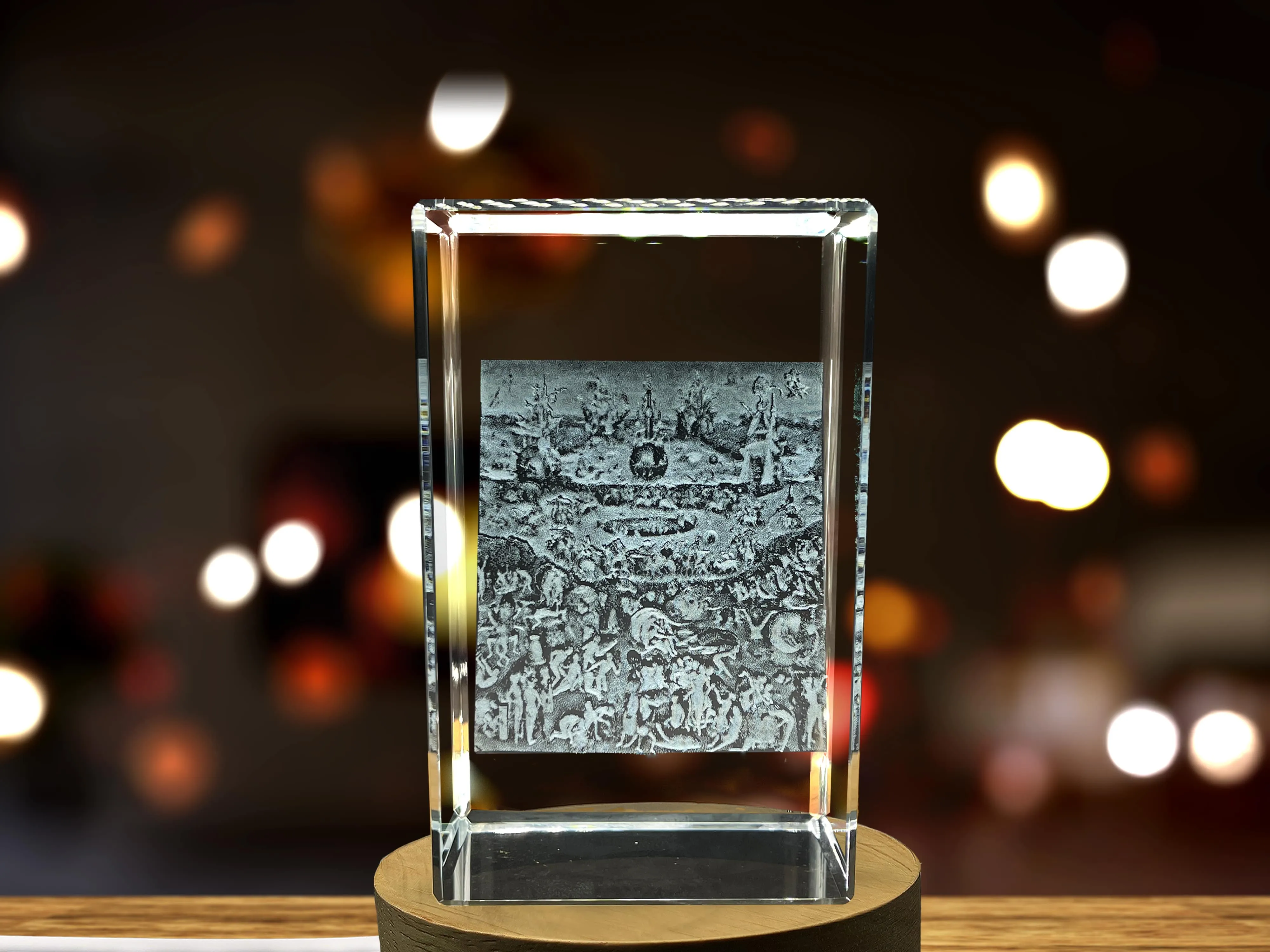 The Garden of Earthly Delights 3D Engraved Crystal Decor